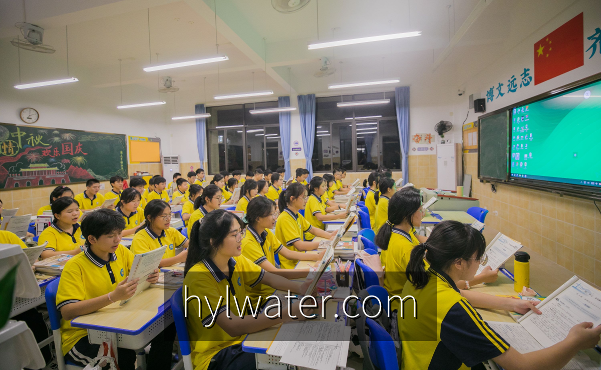 郝劭文精修图对比曝光网友吃瓜